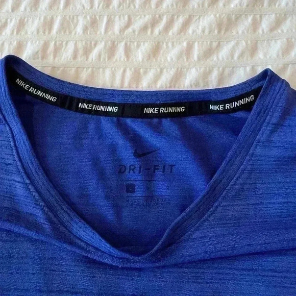 Nike Dri Fit running womens periwinkle size large tee - Picture 3 of 5